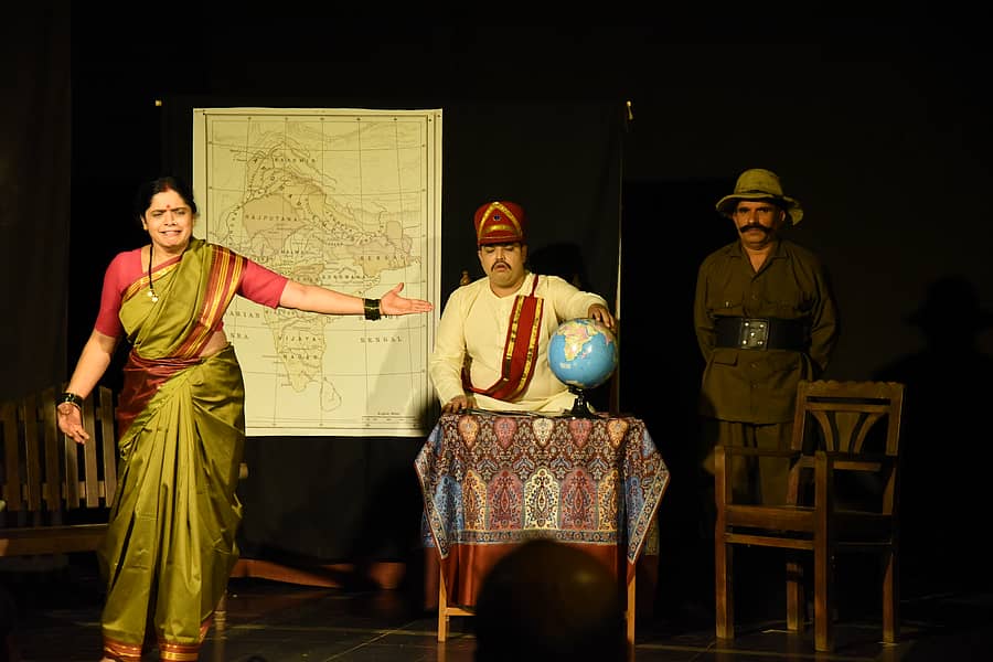 ‘ಕ್ರಾಂತಿಯ ಕಿಡಿ’ ನಾಟಕದ ದೃಶ್ಯ