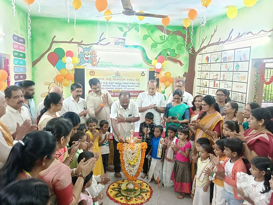 ಪಲಿಮಾರು ಅಂಗನವಾಡಿ ಕಟ್ಟಡವನ್ನು ಶಾಸಕ ಗುರ್ಮೆ ಸುರೇಶ್ ಶೆಟ್ಟಿ ಉದ್ಘಾಟಿಸಿದರು 