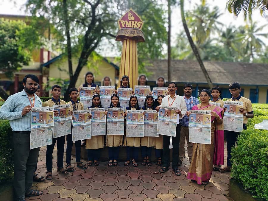 ಅಂಕೋಲಾ ಪುರಸಭೆ ವತಿಯಿಂದ ಎಸ್ ಎಸ್ ಎಲ್ ಸಿ ವಿದ್ಯಾರ್ಥಿಗಳಿಗೆ ಪ್ರಜಾವಾಣಿ ಪರೀಕ್ಷೆ ದಿಕ್ಸೂಚಿ ಪತ್ರಿಕೆಯನ್ನು ವಿತರಿಸಲಾಯಿತು.