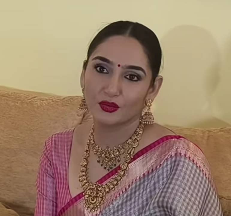 ರಾಗಿಣಿ ದ್ವಿವೇದಿ