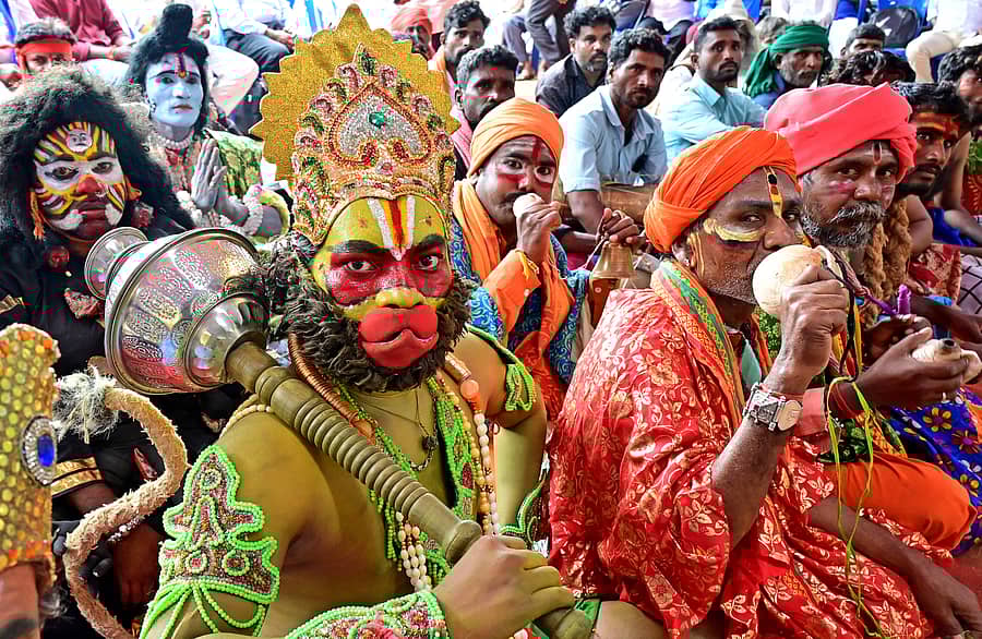 <div class="paragraphs"><p>ಬೆಂಗಳೂರಿನ ಸ್ವಾತಂತ್ರ್ಯ ಉದ್ಯಾನದಲ್ಲಿ ‘ಪರಿಶಿಷ್ಟ ಜಾತಿಯ 59 ಸೂಕ್ಷ್ಮ ಅತಿ ಸೂಕ್ಷ್ಮ ಅಲೆಮಾರಿಗಳ ಸಮುದಾಯಗಳ ಒಳ ಮೀಸಲಾತಿ ವಂಚಿತ ಹೋರಾಟ ಸಮಿತಿ’ ನೇತೃತ್ವದಲ್ಲಿ ಅಹೋರಾತ್ರಿ ಧರಣಿ ಮುಂದುವರೆದಿದೆ.&nbsp; </p></div>