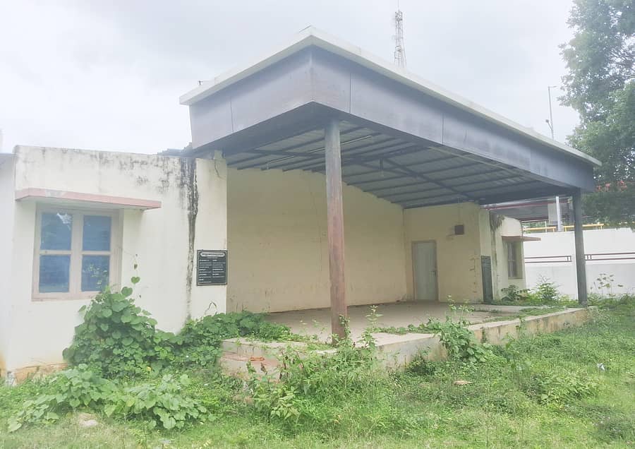 ತುಮಕೂರು ಬಾಲಭವನದ ಆವರಣದಲ್ಲಿರುವ ಬಯಲು ರಂಗಮಂದಿರ