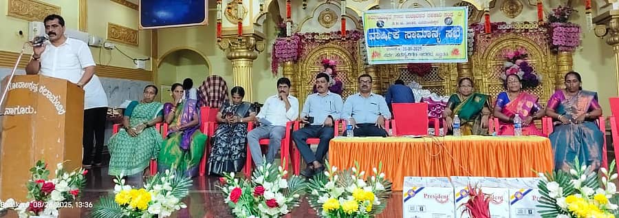 ಕಿರಿಮಂಜೇಶ್ವರ ಹಾಲು ಉತ್ಪಾದಕರ ಸಹಕಾರಿ ಸಂಘದ ಅಧ್ಯಕ್ಷ ಸುಬ್ಬಣ್ಣ ಶೆಟ್ಟಿ ಮಾತನಾಡಿದರು