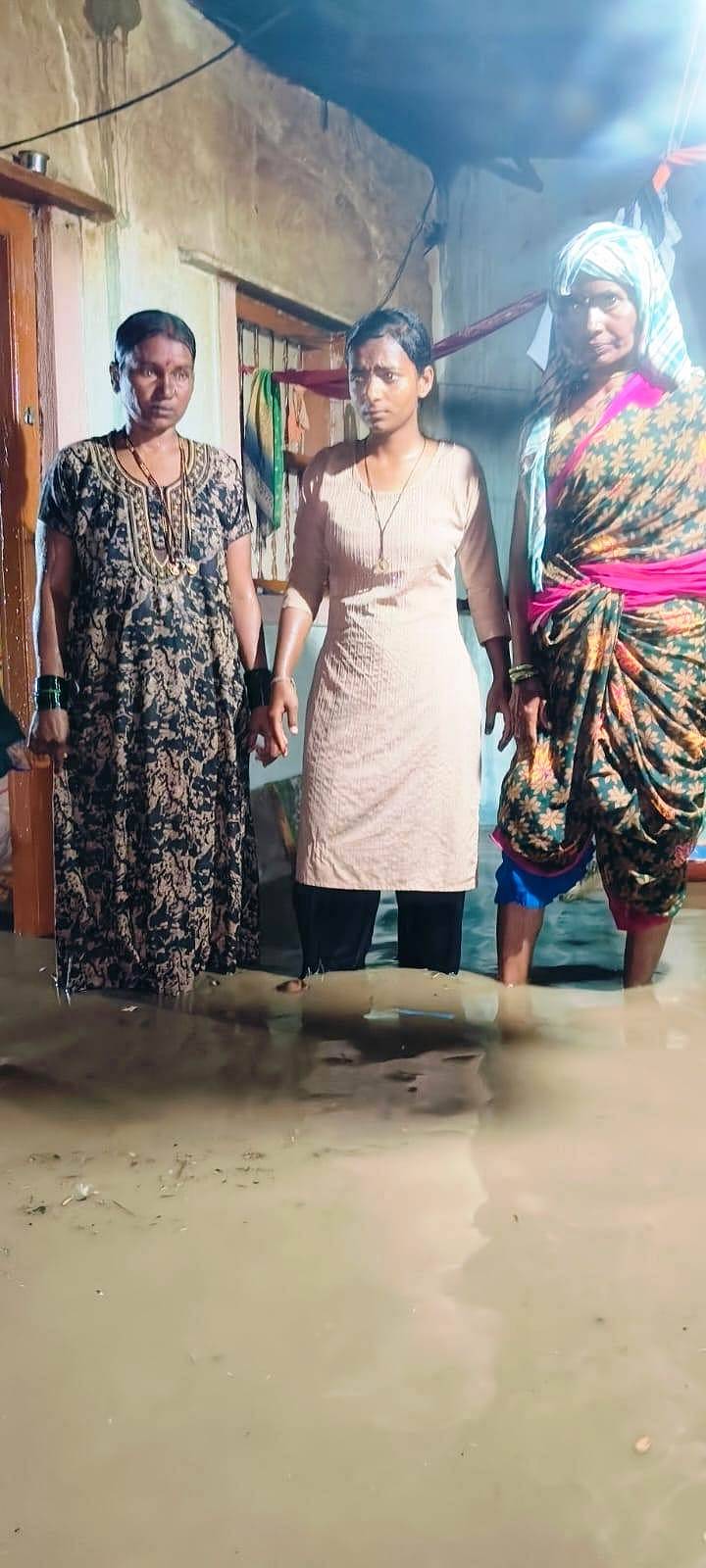 ಲಿಂಗಸುಗೂರು ತಾಲ್ಲೂಕಿನ ಭೂಪುರ(ರಾಂಪುರ) ಗ್ರಾಮದಲ್ಲಿ ಮನೆಯೊಳಗೆ ನುಗ್ಗಿದ ಚರಂಡಿ ನೀರು