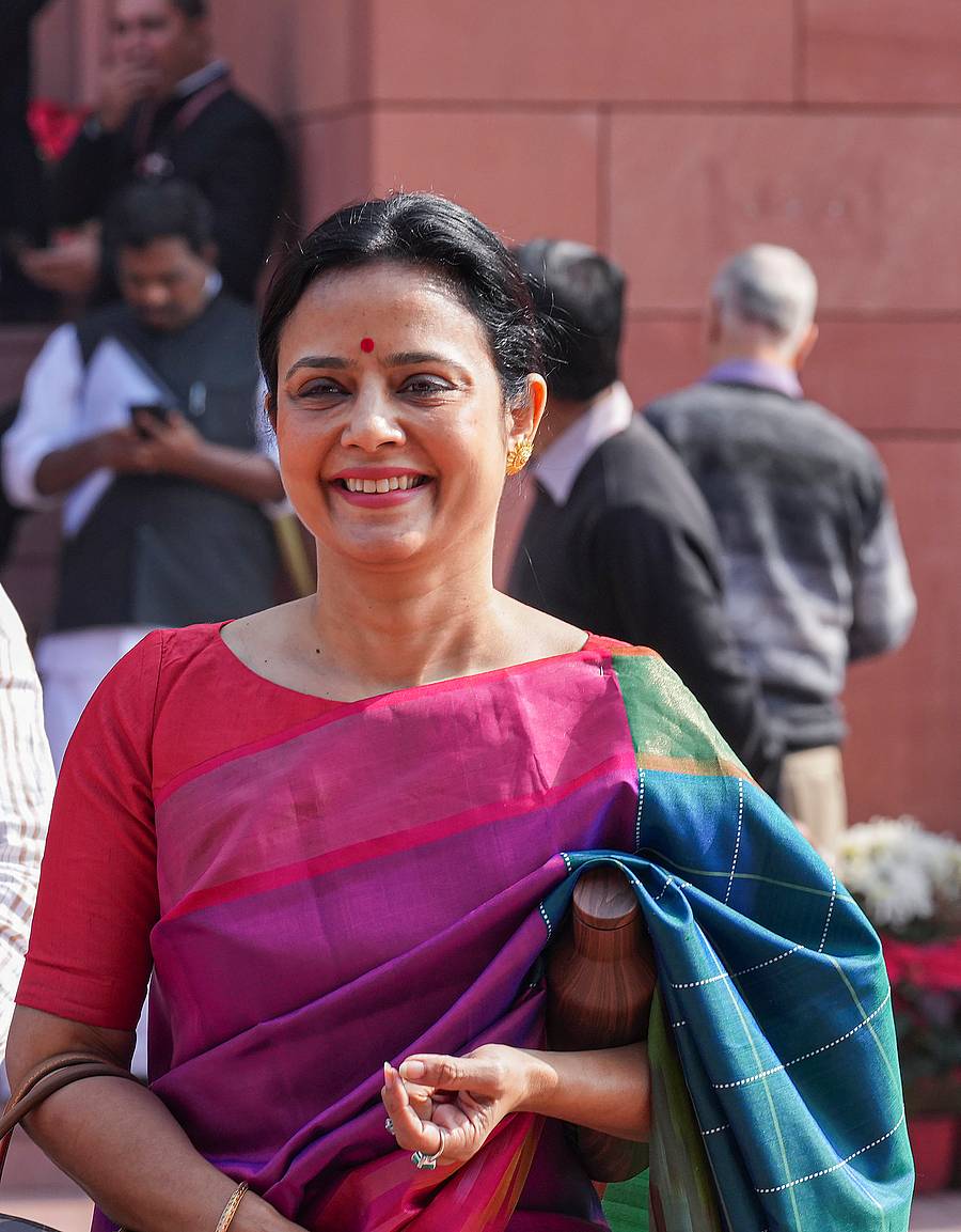 ಮಹುವಾ ಮೊಯಿತ್ರಾ