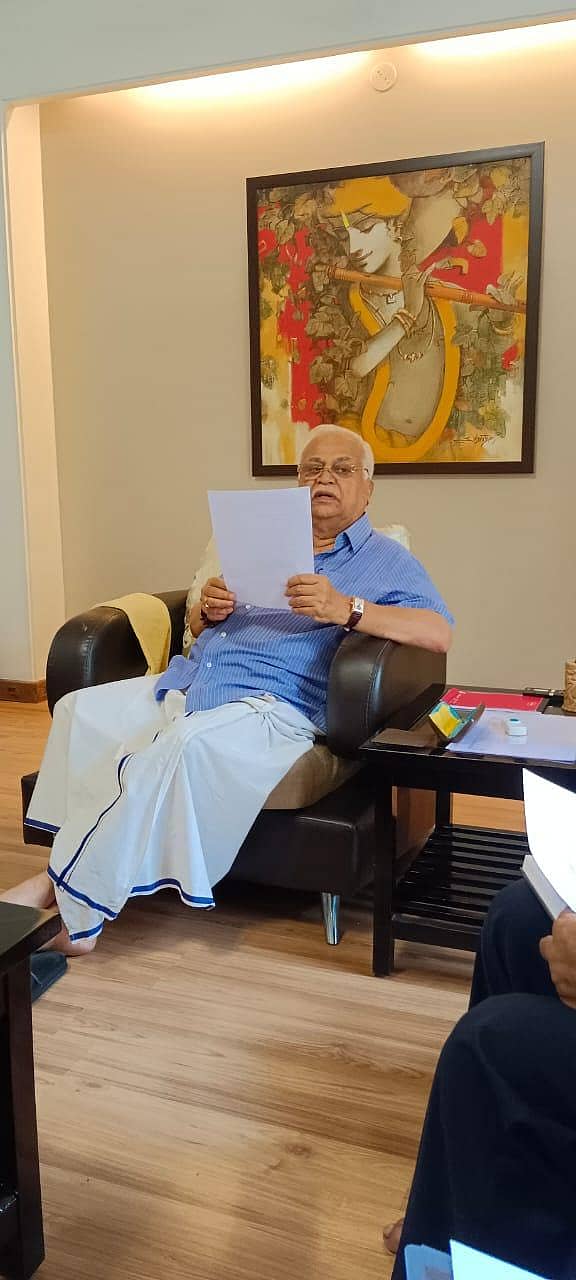 ಹಳಿಯಾಳದಲ್ಲಿ ಶಾಸಕ ಆರ್.ವಿ.ದೇಶಪಾಂಡೆ ಪತ್ರಿಕಾ ಗೋಷ್ಟಿಯಲ್ಲಿ ಮಾತನಾಡಿದರು.