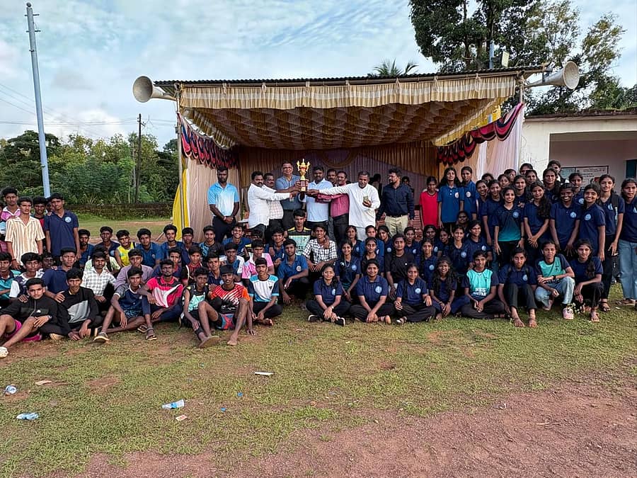 ಭಟ್ಕಳ ತಾಲ್ಲೂಕು ಮಟ್ಟದ ಪಿಯು ವಿದ್ಯಾರ್ಥಿಗಳ ಕ್ರೀಡಾಕೂಟದಲ್ಲಿ ದಿ ನ್ಯೂ ಇಂಗ್ಲಿಷ್ ಪಿಯು ಕಾಲೇಜು 4ನೇ ಬಾರಿಗೆ ವೀರಾಗ್ರಣಿ ಪ್ರಶಸ್ತಿ ಪಡೆದುಕೊಂಡಿದೆ