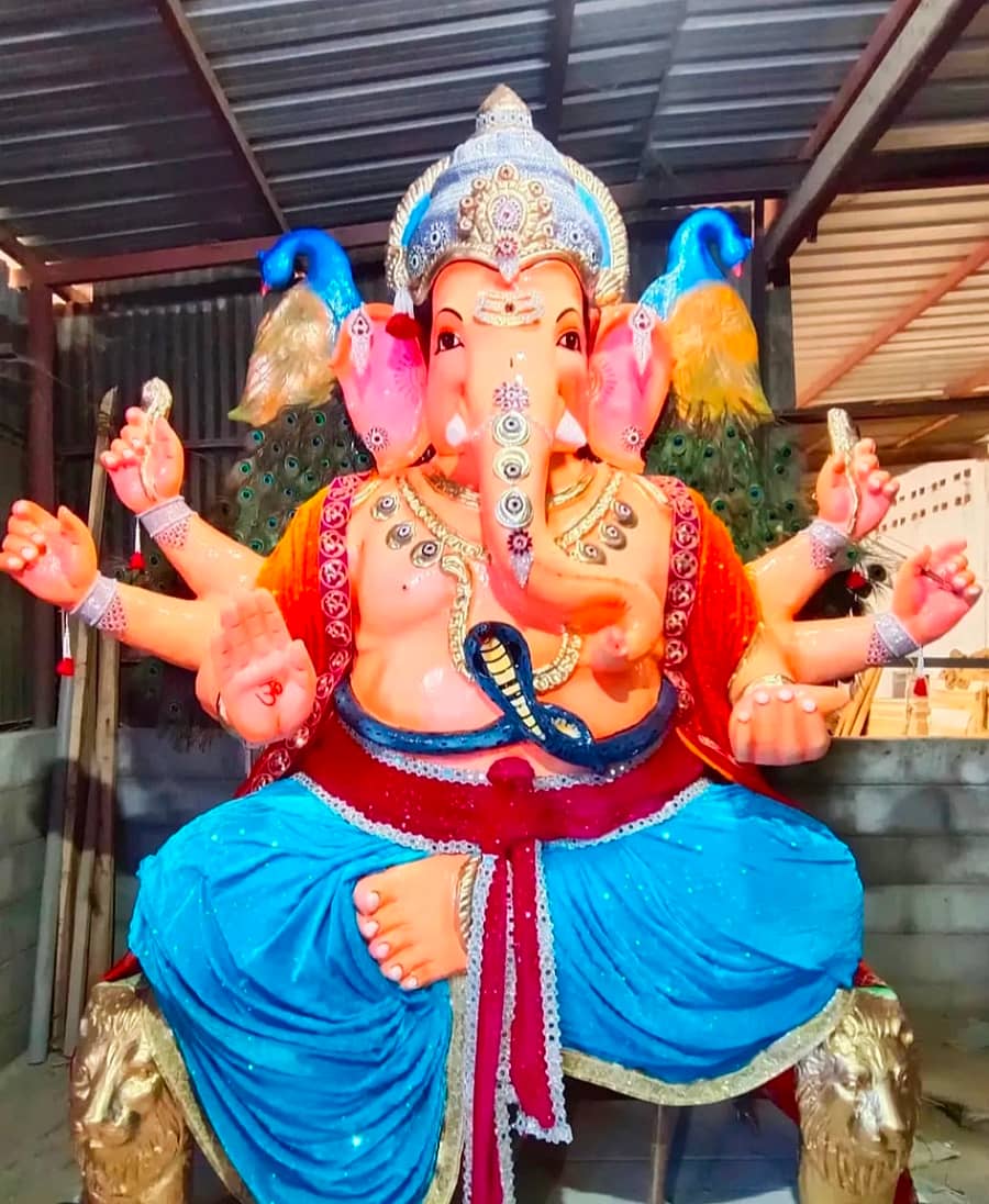 ಮಾಗಡಿ ಕೋಟೆ ಮೈದಾನದಲ್ಲಿ ನಡೆಯುವ ಹಿಂದೂ ಮಹಾ ಗಣಪತಿ ಮಹೋತ್ಸವದ 12 ಎತ್ತರದ ಬೃಹತ್ ಗಣಪತಿ ಪ್ರತಿಮೆ.