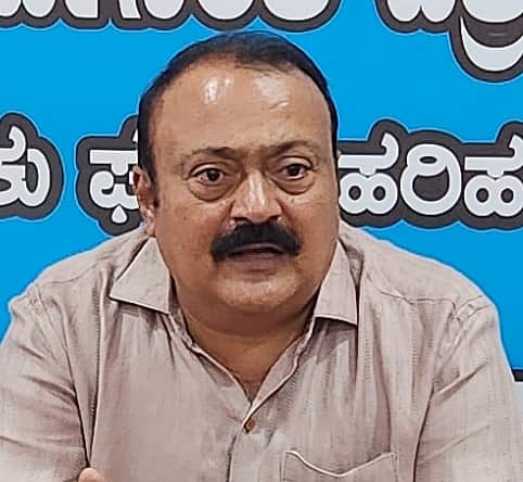 <div class="paragraphs"><p>ಎಸ್.ಎಂ.ವೀರೇಶ್ ಹನಗವಾಡಿ</p></div>