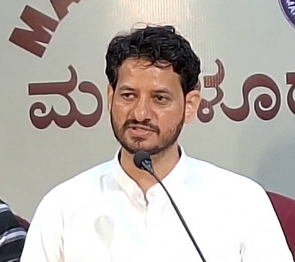 <div class="paragraphs"><p>ವಸಂತ್‌ ಗಿಳಿಯಾರ್‌</p></div>