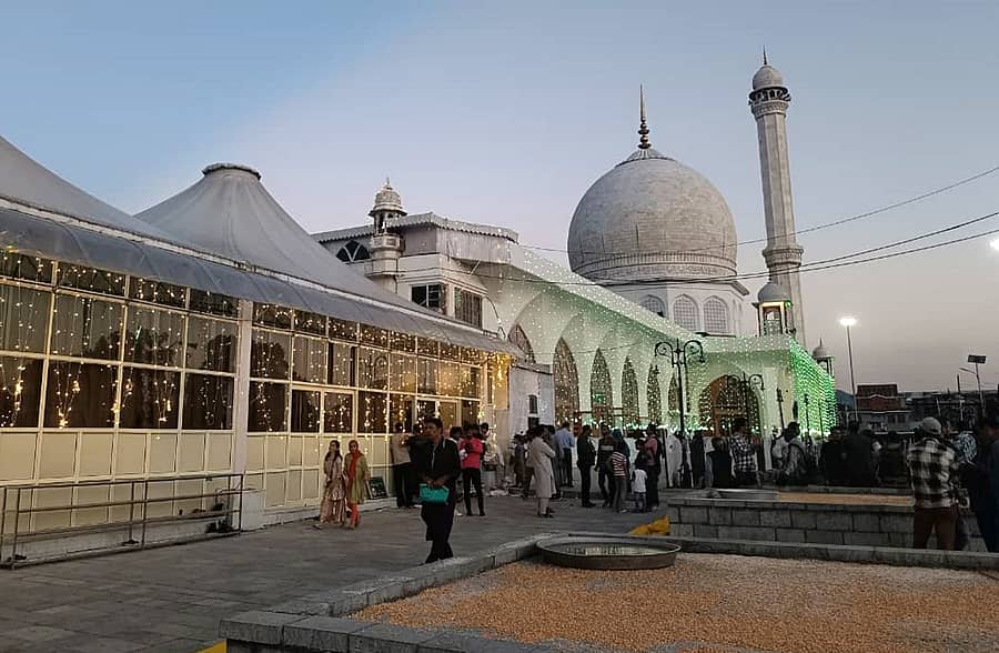 ಹಜರತ್‌ಬಾಲ್‌ ಮಸೀದಿ