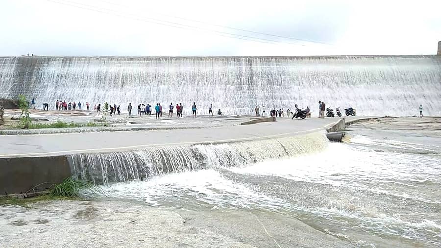 ಚಿಕ್ಕಬಳ್ಳಾಪುರ ತಾಲ್ಲೂಕಿನ ಶ್ರೀನಿವಾಸ ಸಾಗರ ಜಲಾಶಯ