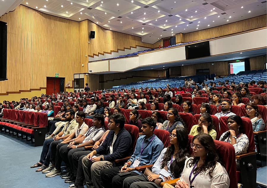 ವಿಶ್ವ ಆತ್ಮಹತ್ಯೆ ತಡೆ ದಿನ ಕಾರ್ಯಕ್ರಮದಲ್ಲಿ ಪಾಲ್ಗೊಂಡ ಯುವಜನರು