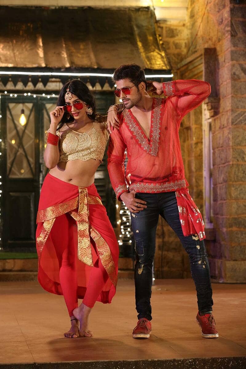 <div class="paragraphs"><p>ಅಂಜಲಿ ಅನೀಶ್, ಪ್ರವೀಣ್ ತೇಜ್</p></div>