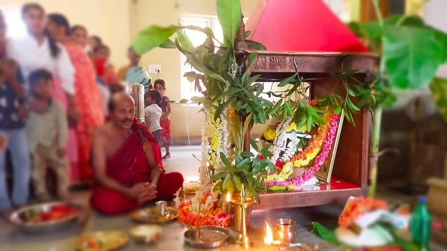 <div class="paragraphs"><p>ಸತ್ಯನಾರಾಯಣ ಪೂಜೆ (ಸಾಂದರ್ಭಿಕ ಚಿತ್ರ)</p></div>