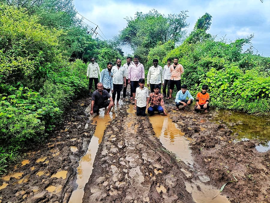 ಹುಲಸೂರ ಸಮೀಪದ ವಾಂಝರಖೆಡಾ ಪಂಚಾಯಿತಿ ವ್ಯಾಪ್ತಿಯ ಘೋಲ ತಾಂಡಾದ ರಸ್ತೆಯ ದುಸ್ಥಿತಿ