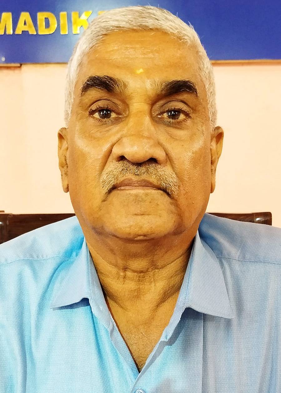 ಎಚ್.ವಿ.ಶಿವಪ್ಪ, ಅಖಿಲ ಭಾರತ ವೀರಶೈವ ಮಹಾಸಭಾದ ಕೊಡಗು ಜಿಲ್ಲಾ ಘಟಕದ ಅಧ್ಯಕ್ಷ.