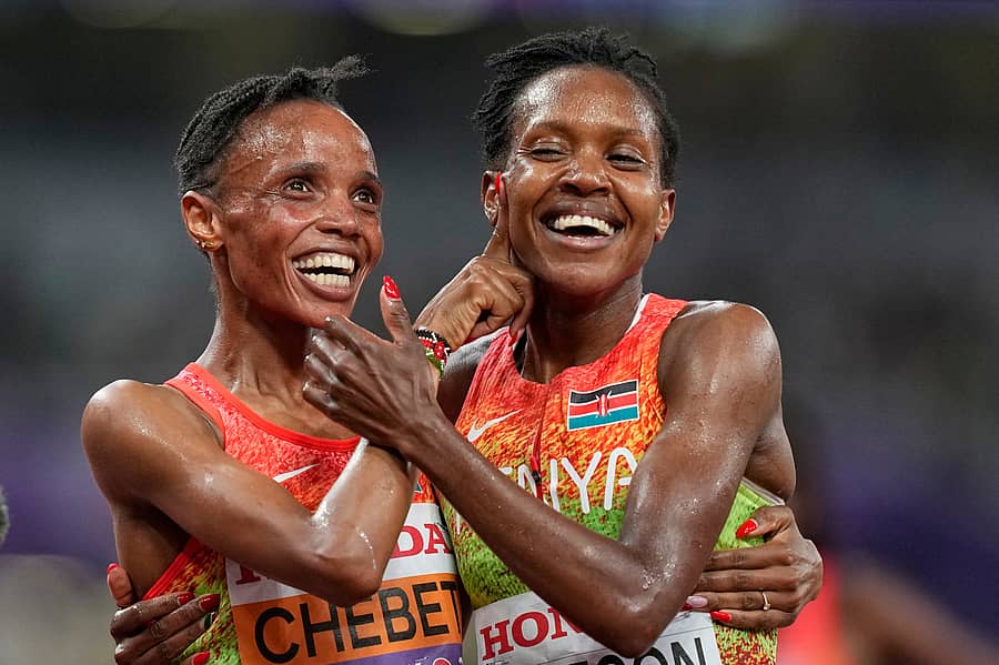 5000 ಮೀಟರ್‌ ಓಟದಲ್ಲಿ ಕ್ರಮವಾಗಿ ಚಿನ್ನ ಮತ್ತು ಬೆಳ್ಳಿ ಗೆದ್ದ ಕೆನ್ಯಾದ ಬಿಯಟ್ರಸ್‌ ಚೆಬೆಟ್ ಮತ್ತು ಫೇತ್‌ ಕಿಪ್ಯೆಗಾನ್ –ಎಪಿ/ಪಿಟಿಐ ಚಿತ್ರ