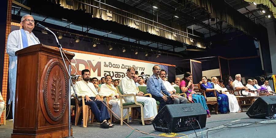 ವಿಧಾನ ಪರಿಷತ್ ಸದಸ್ಯ ಪ್ರತಾಪಸಿಂಹ ನಾಯಕ್ ಮಾತನಾಡಿದರು