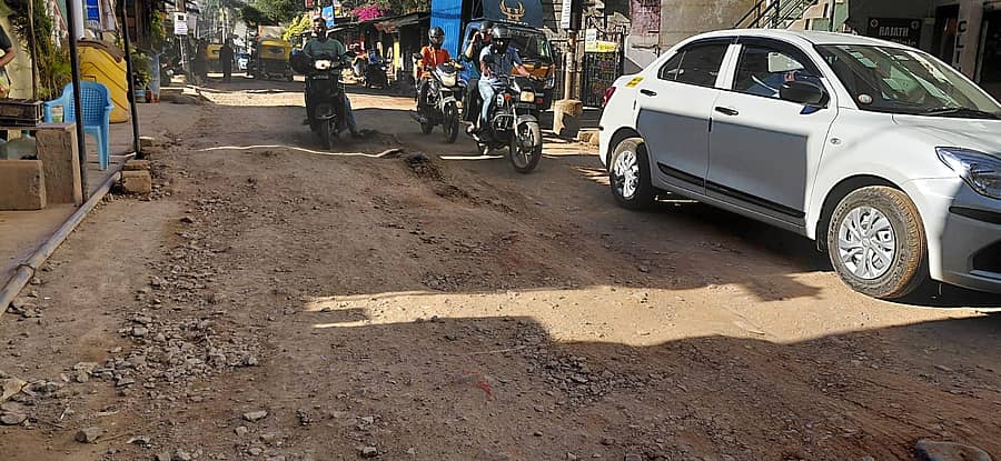 ಪಟ್ಟಂದೂರು ಅಗ್ರಹಾರ – ನಲ್ಲೂರಹಳ್ಳಿ ಮುಖ್ಯರಸ್ತೆ