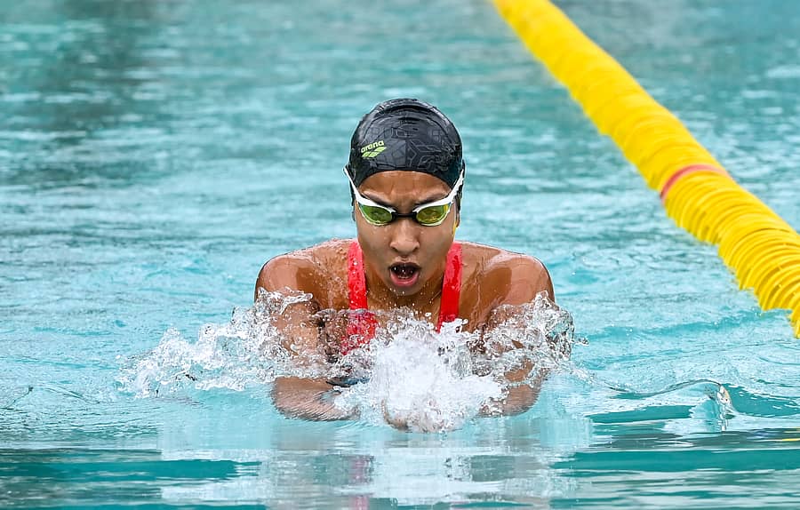 <div class="paragraphs"><p>ಮಹಿಳೆಯರ 200 ಮೀ. ಬ್ರೆಸ್ಟ್‌ಸ್ಟ್ರೋಕ್‌ನಲ್ಲಿ ಚಿನ್ನ ಗೆದ್ದ ಬೆಂಗಳೂರಿನ&nbsp;ಲಕ್ಷ್ಯಾ ಶಿವಾನಂದ್ </p></div>