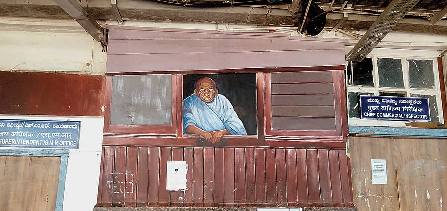 ಗೋಡೆಯ ಮೇಲೆ ಕಥೆ ಹೇಳುವ ಚಿತ್ರಗಳು 