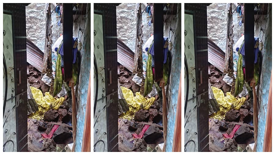 <div class="paragraphs"><p>ಮನೆ ಗೋಡೆ ಕುಸಿದಿರುವುದು</p></div>