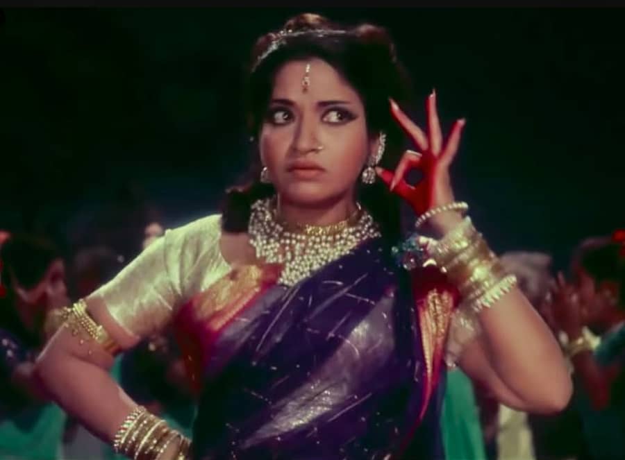 <div class="paragraphs"><p>ಸಂಧ್ಯಾ ಶಾಂತಾರಾಮ್</p></div>