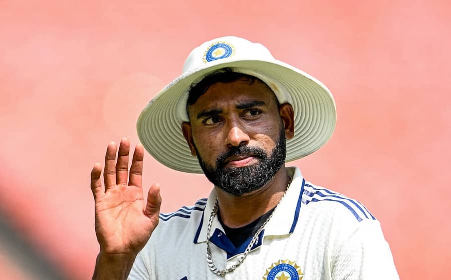 <div class="paragraphs"><p>ಮೊಹಮ್ಮದ್ ಸಿರಾಜ್</p></div>