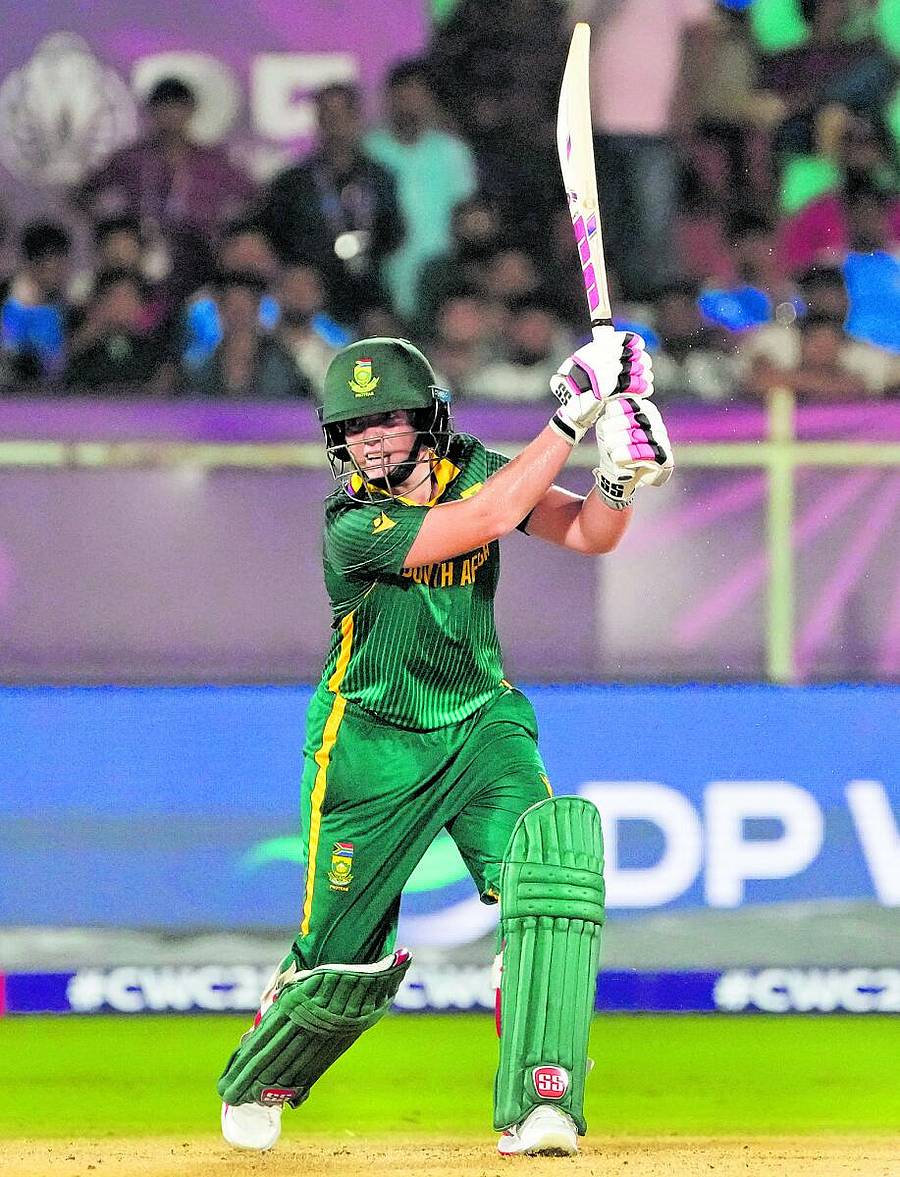 <div class="paragraphs"><p>ನದೀನ್‌ ಡಿ ಕ್ಲರ್ಕ್ ಬ್ಯಾಟಿಂಗ್‌ ವೈಖರಿ </p></div>