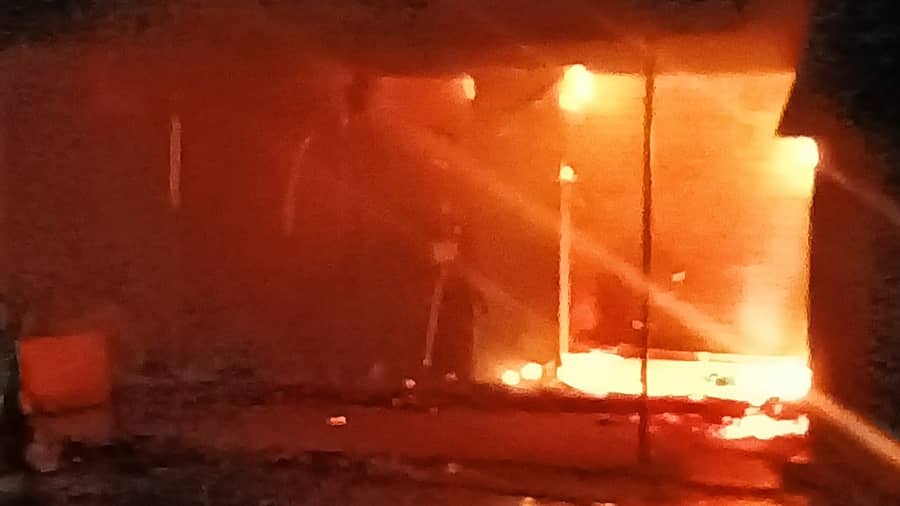 <div class="paragraphs"><p>ಅಗ್ನಿ ಅವಘಡ</p></div>