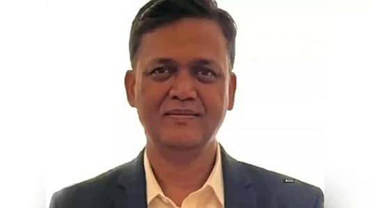 <div class="paragraphs"><p>ಅಶೋಕ್ ಪಾಲ್</p></div>