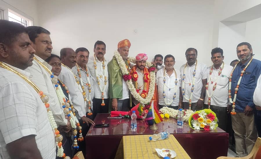 ಮೈಸೂರು ಜಿಲ್ಲಾ ಸಹಕಾರಿ ಒಕ್ಕೂಟಕ್ಕೆ ಆಯ್ಕೆಯಾದ ಅಧ್ಯಕ್ಷರು, ಉಪಾಧ್ಯಕ್ಷರು ಹಾಗೂ ನಿರ್ದೇಶಕರು