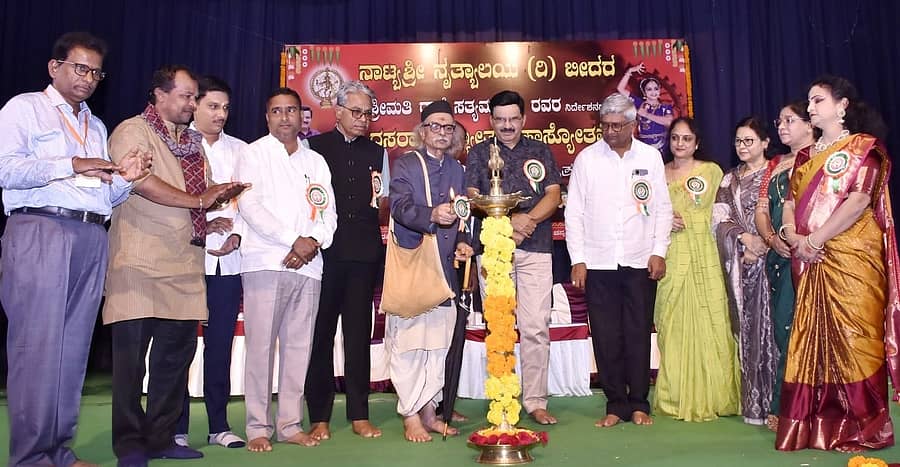 ಕಾರ್ಯಕ್ರಮವನ್ನು ಚಲನಚಿತ್ರ ನಟ ಅನಂತಕೃಷ್ಣ ದೇಶಪಾಂಡೆ (ಬೇಂದ್ರೆ) ಉದ್ಘಾಟಿಸಿದರು