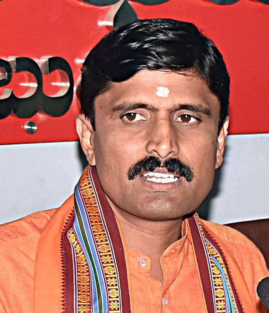 <div class="paragraphs"><p>ಆಂದೋಲ ಸಿದ್ಧಲಿಂಗ ಸ್ವಾಮೀಜಿ</p></div>