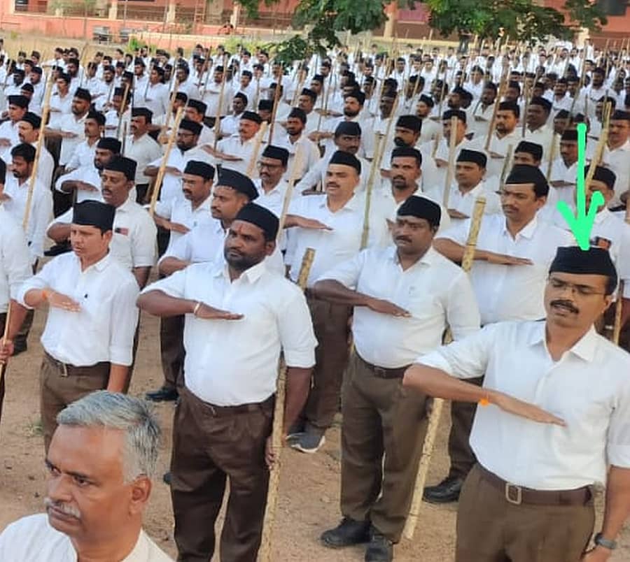 <div class="paragraphs"><p>ಸೇಡಂ ತಾಲ್ಲೂಕು ಸಾರ್ವಜನಿಕ ಆಸ್ಪತ್ರೆಯ ಆಡಳಿತ ವೈದ್ಯಾಧಿಕಾರಿ ಡಾ.ನಾಗರಾಜ ಮನ್ನೆ ಪಥಸಂಚಲನದಲ್ಲಿ ಭಾಗವಹಿಸಿರುವುದು</p></div>