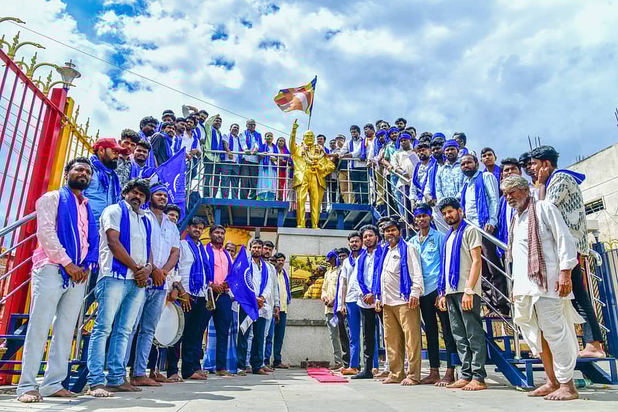 ಕೊಪ್ಪಳದಲ್ಲಿ ಶನಿವಾರ ಸಾಮೂಹಿಕ ಸಂಘಟನೆಗಳ ಹೋರಾಟ ಸಮಿತಿಯಿಂದ ಪ್ರತಿಭಟನೆ ನಡೆಯಿತು