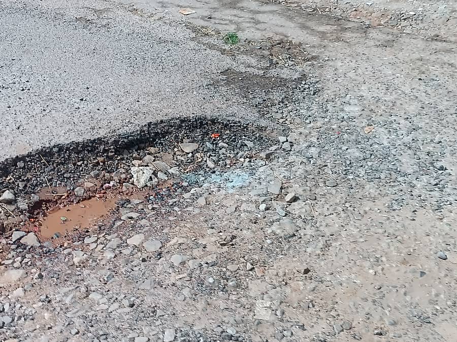 ಬೈಪಾಸ್ ಸಂಪರ್ಕ ರಸ್ತೆಯಲ್ಲಿ ಗುಂಡಿಗಳು