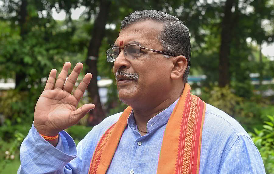 ಮಿಲಿಂದ್ ಪರಾಂಡೆ