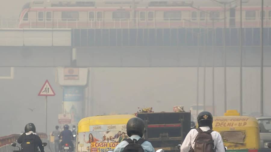 <div class="paragraphs"><p>ದೆಹಲಿ ನಗರದಲ್ಲಿ ಹೆಚ್ಚಿದ ವಾಯುಮಾಲಿನ್ಯ</p></div>