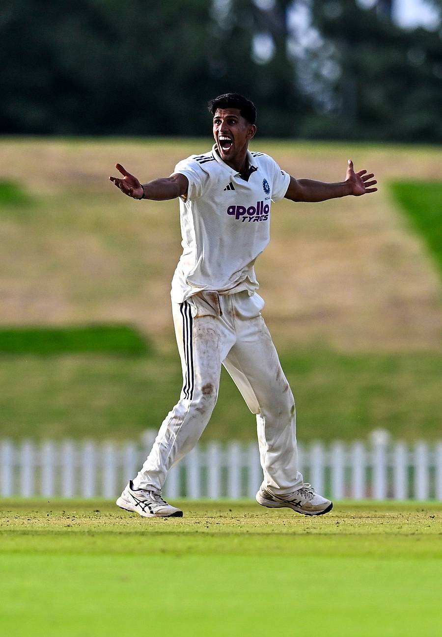 <div class="paragraphs"><p>ಭಾರತ ಎ ತಂಡದ ಸ್ಪಿನ್ನರ್ ತನುಷ್ ಕೋಟ್ಯಾನ್  </p></div>