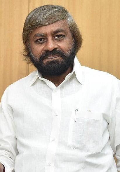 ಈಶ್ವರ ಖಂಡ್ರೆ