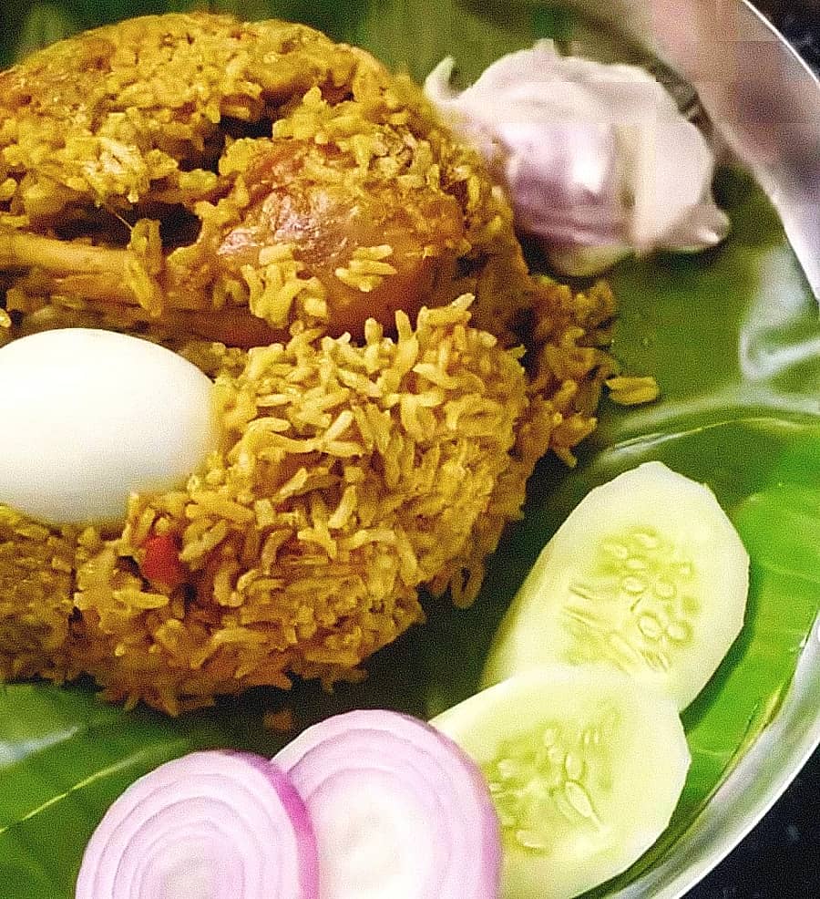 <div class="paragraphs"><p>ನಾಟಿ ಸ್ಟೈಲ್ ದೊನ್ನೆ ಬಿರಿಯಾನಿ </p></div>