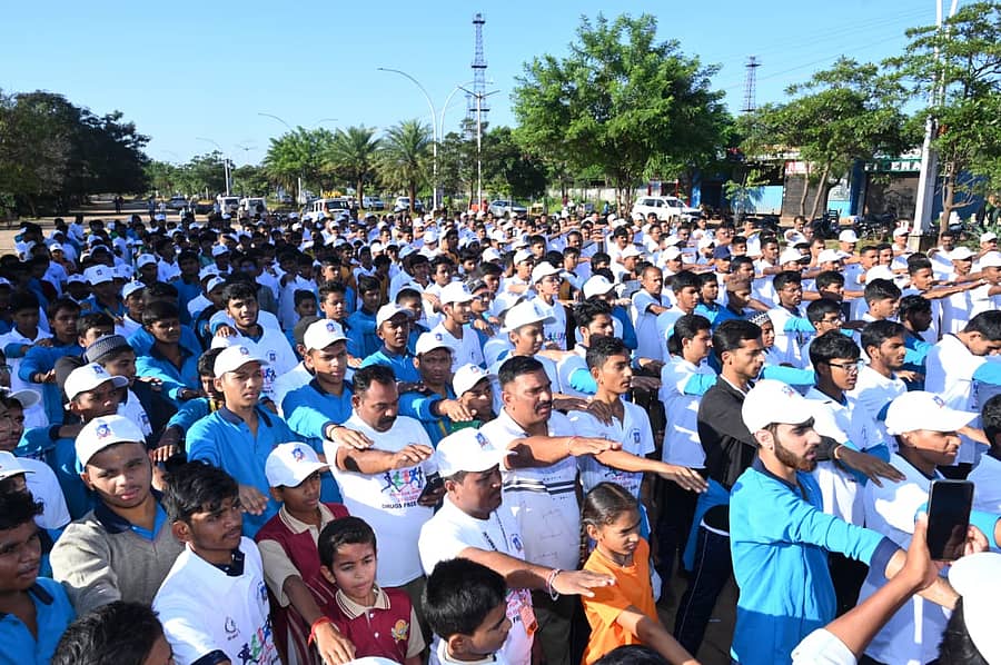 ಏಕತಾ ನಡಿಗೆಯಲ್ಲಿ ಪಾಲ್ಗೊಂಡವರು ಪ್ರತಿಜ್ಞಾ ವಿಧಿ ಸ್ವೀಕರಿಸಿದರು