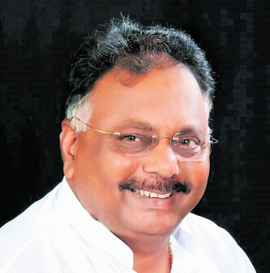 <div class="paragraphs"><p>ಸುಭಾಷ್ ಗುತ್ತೇದಾರ್</p></div>