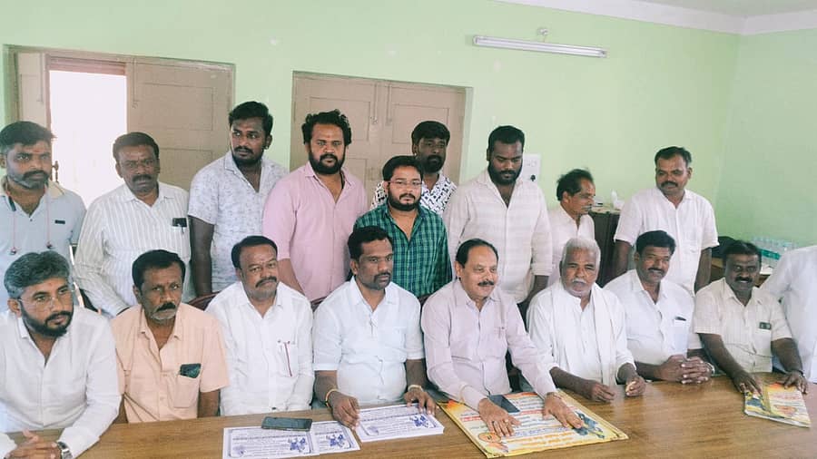 ಗೌರಿಬಿದನೂರಿನಲ್ಲಿ ಮದಕರಿ ಬ್ರಿಗೇಡ್ ವತಿಯಿಂದ ಪತ್ರಿಕಾಗೋಷ್ಠಿ ಹಮ್ಮಿಕೊಳ್ಳಲಾಗಿತ್ತು