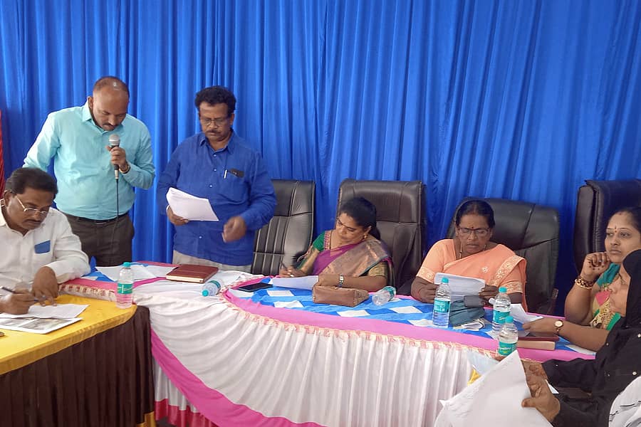 ಚನ್ನಗಿರಿಯ ಪುರಸಭೆ ಸಭಾಂಗಣದಲ್ಲಿ ಅಧ್ಯಕ್ಷೆ ಲಕ್ಷ್ಮೀದೇವಿ ನರಸಿಂಹಮೂರ್ತಿ ಅವರ ಅಧ್ಯಕ್ಷತೆಯಲ್ಲಿ ಮಂಗಳವಾರ ಸಾಮಾನ್ಯ ಸಭೆ ನಡೆಯಿತು