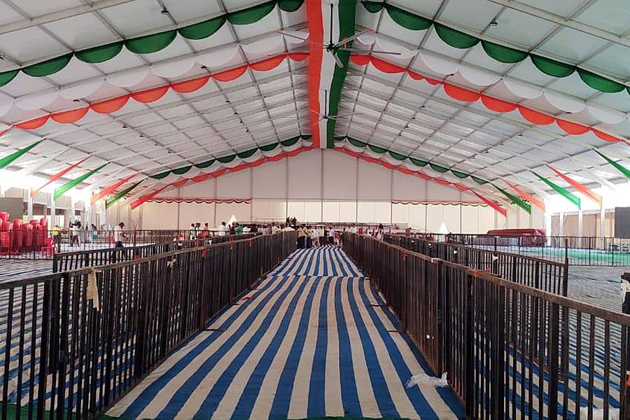 ಮುಖ್ಯಮಂತ್ರಿ ಸಿದ್ದರಾಮಯ್ಯ ಅವರು ನ. 9ರಂದು ಕೂಡ್ಲಿಗಿ ಕ್ಷೇತ್ರದ 74 ಕೆರೆ ತುಂಬಿಸುವ ಯೋಜನೆಯನ್ನು ಲೋಕಾರ್ಪಣೆ ಮಾಡುವ ಹಿನ್ನಲೆಯಲ್ಲಿ ಶಾಸಕರ ಕಚೇರಿ ಬಳಿ ಕಾರ್ಯಕ್ರಮಕ್ಕೆ ಸಿದ್ದಗೊಂಡಿರುವ ವೇದಿಕೆ