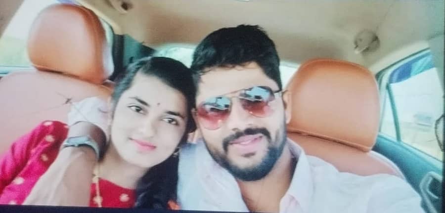 <div class="paragraphs"><p>ಮೃತ ಯುವತಿ, ಆರೋಪಿತ ಯುವಕ </p></div>