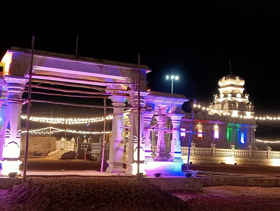 ಕುಕನೂರು ತಾಲ್ಲೂಕಿನ ಮಸಬಹಂಚಿನಾಳ ಗ್ರಾಮದ ನೂತನ ಮಾರುತೇಶ್ವರ ದೇವಸ್ಥಾನ